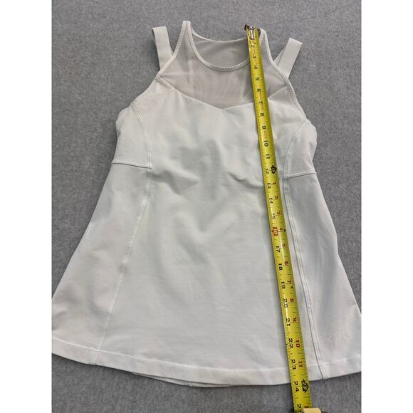 Lululemon White Running in the City Tank  - size 6 - Picture 2 of 9